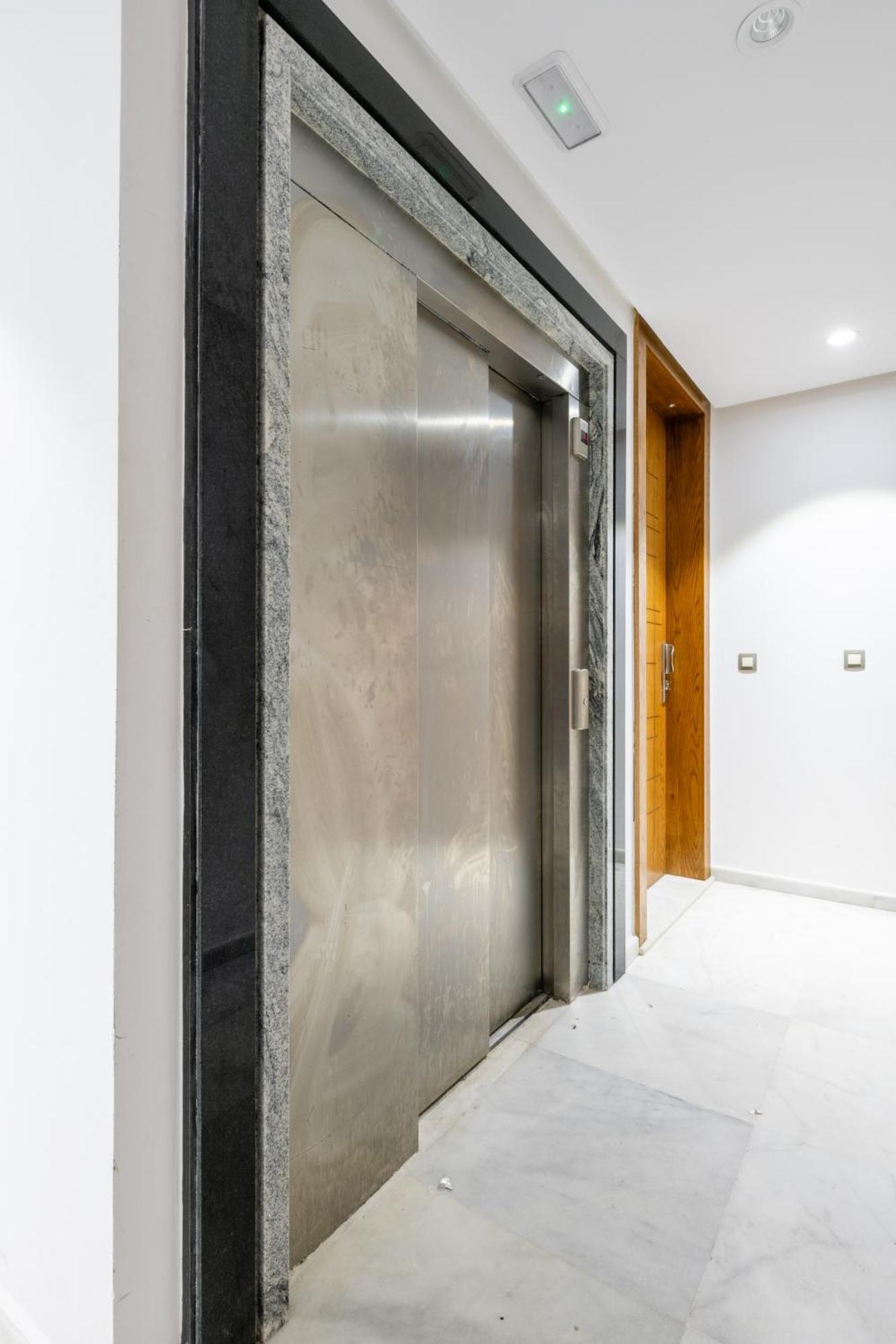 La Suite - Appartement De Luxe Tangier Exterior photo